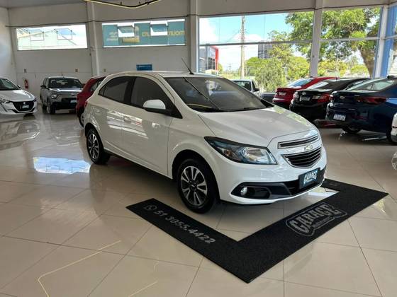 CHEVROLET ONIX 1.4 MPFI LTZ 8V FLEX 4P AUTOMÁTICO